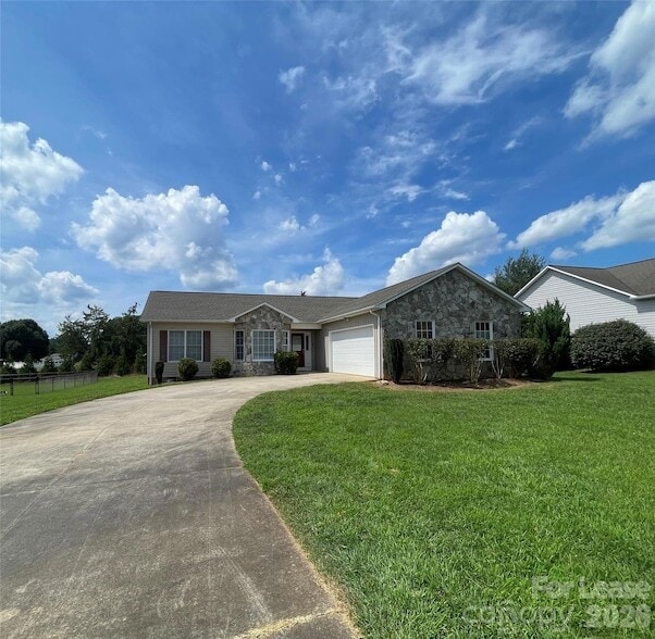 1444 Farmington Hills Dr