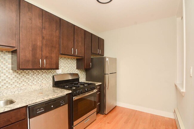 Photo - 4242 N Wolcott Ave Unit A09K