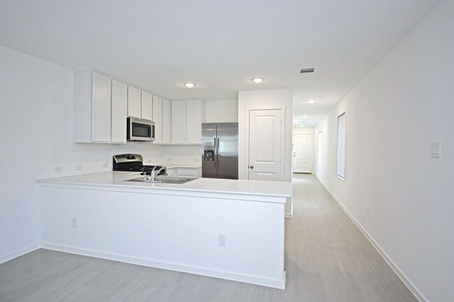 Photo - 7411 Spinel Way