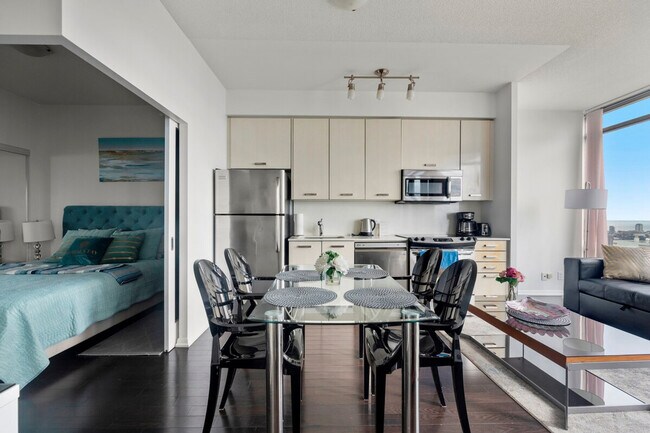 Photo - 85 Grenville St Unit ID1346024P