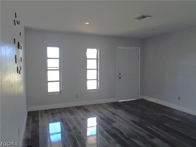 Photo - 1939 SE 15th Pl