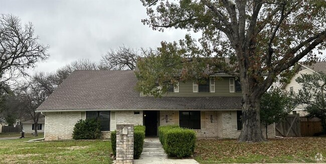 Building Photo - 3304 Spotted Horse Trail Rental