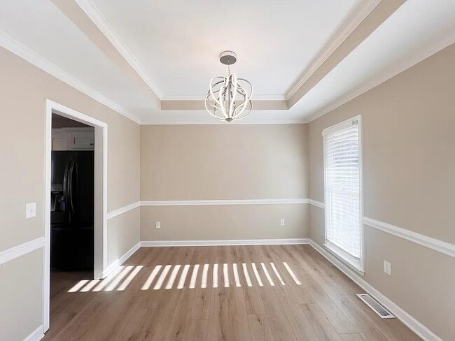 Photo - 210 Torrey Ct