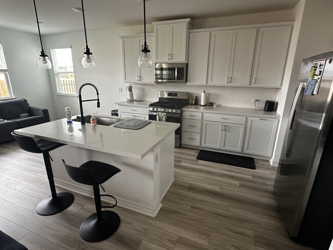 Photo - 13520 Long Island Dr