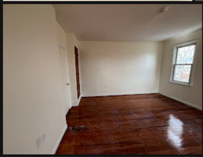 Bedroom North - 937 South Potomac St Unit B