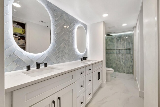 Photo - 6420 Boca del Mar Dr Unit 104