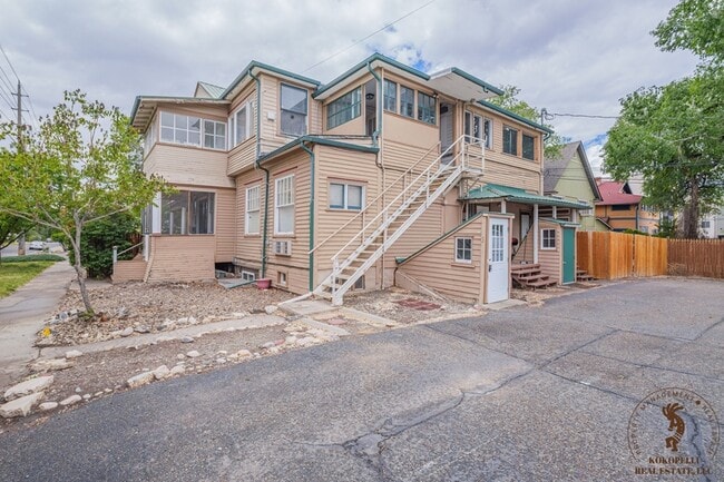 Photo - 1060 Grand Ave