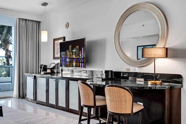 Photo - 4441 Collins Ave Unit SI ID1540552P