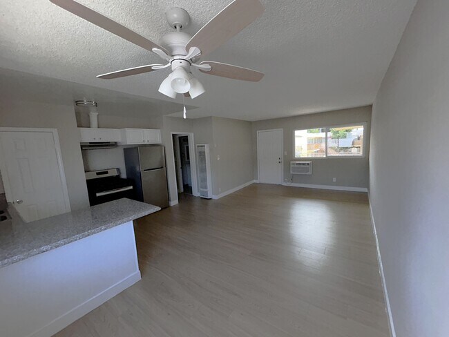 Photo - 8445 Tobias Ave