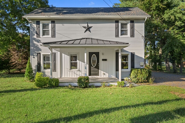 Building Photo - 107 Southern Blvd