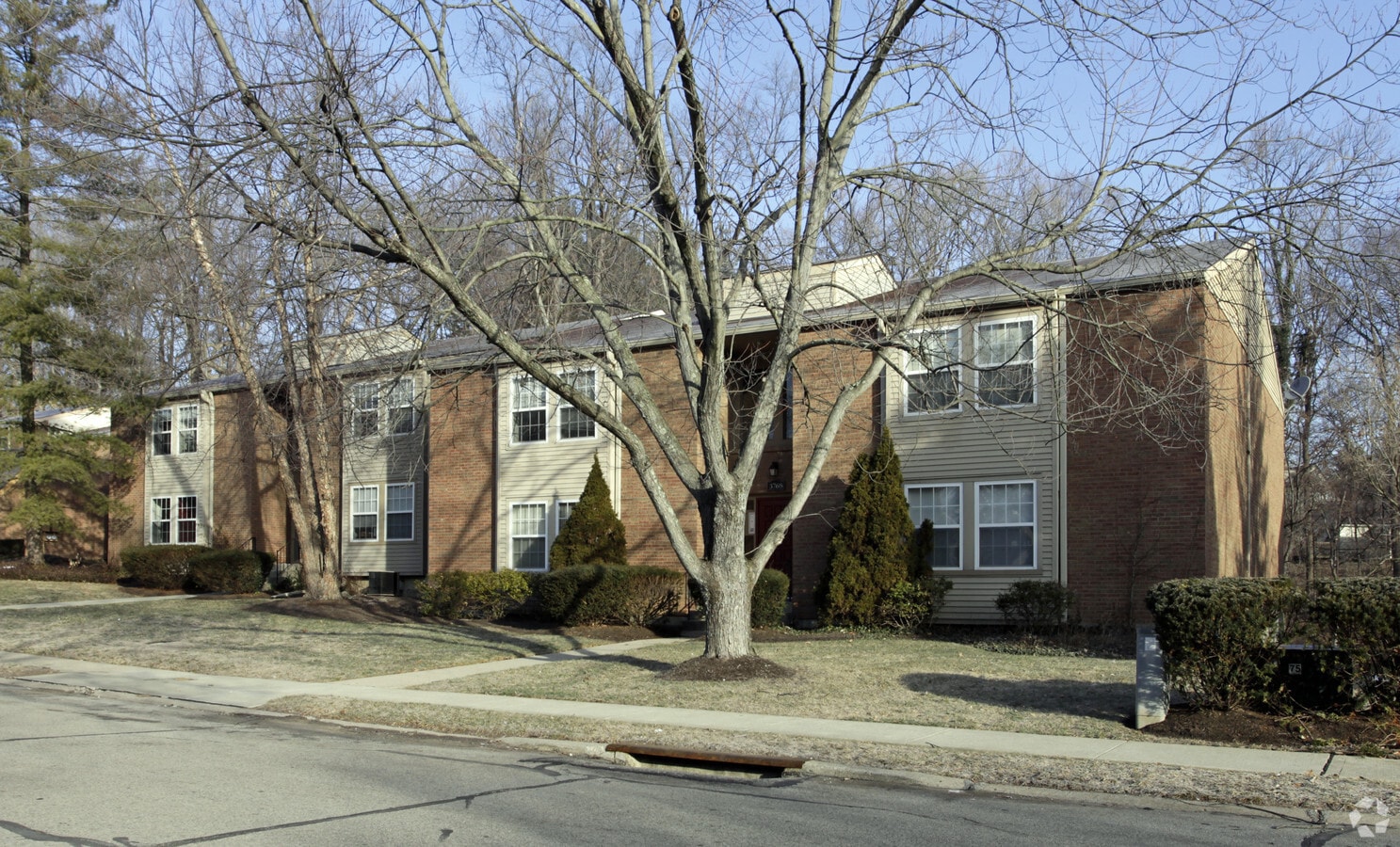 Photo - 3768 Ashworth Dr Apartments
