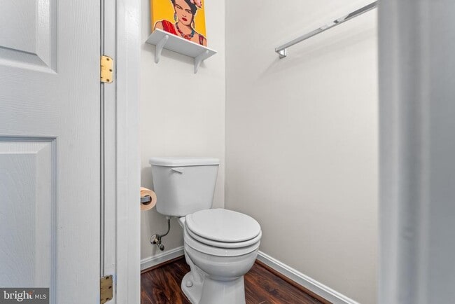 Photo - 2552 Blue Water Blvd