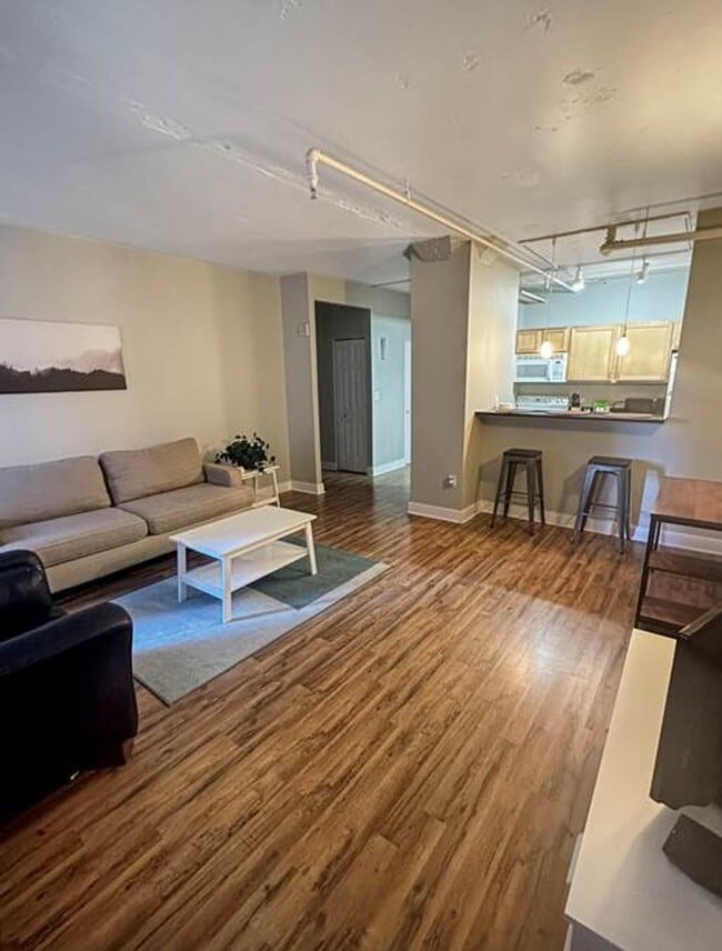 Photo - Executive 1 Bedroom Apartment right off 16th St. Mall - All Utilities Included!