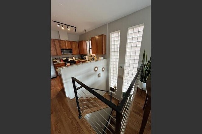 Photo - 2151 W. Evergreen-103 Unit 103