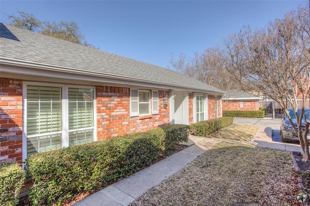Building Photo - 1029 Roaring Springs Rd Rental