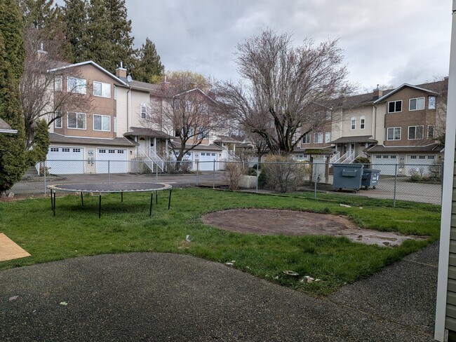 Photo - 46365 Cessna Dr