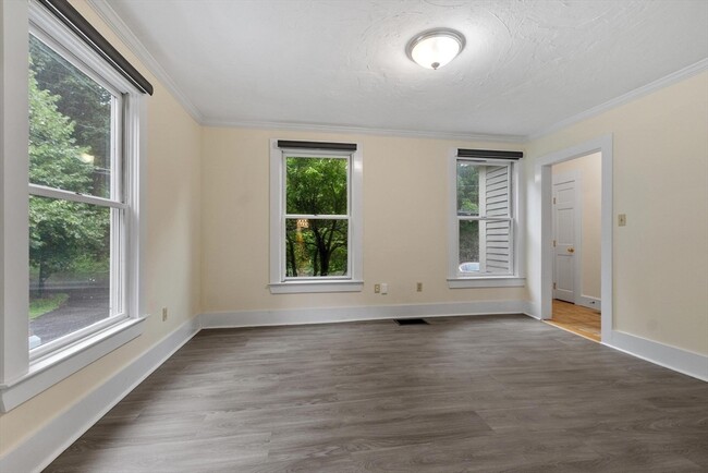 Photo - 11 Chadwick St