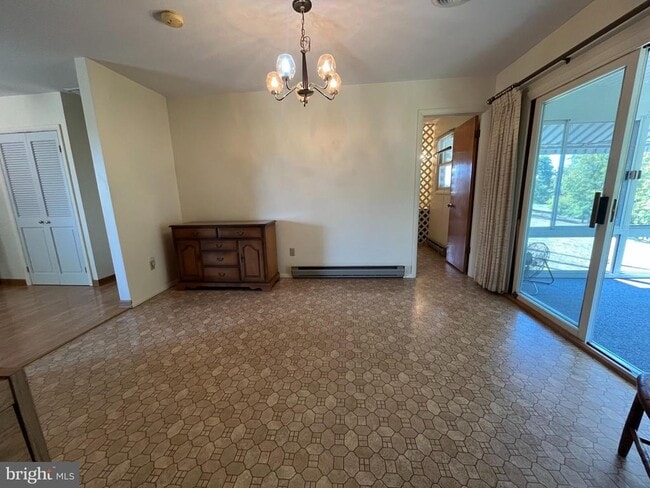 Photo - 12615 Scott Rd