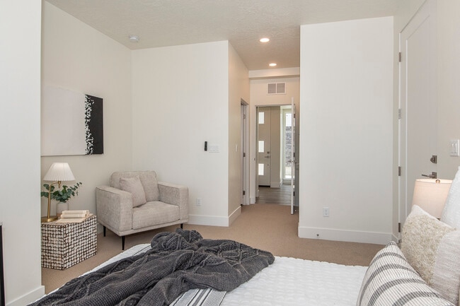 Photo - 478 E Violets Cv Ln