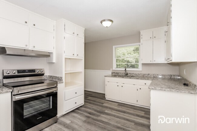 Photo - 1489 Pine Dr