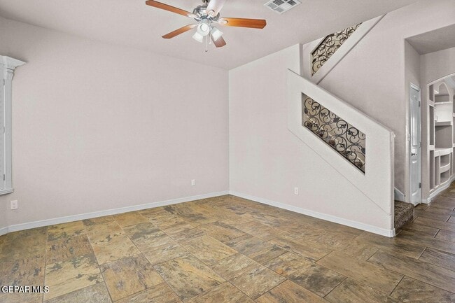 Photo - 3151 Red Orchard Dr