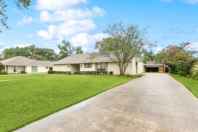 Photo - 12037 Oak Haven Ave