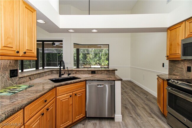 Photo - 311 31st St NW