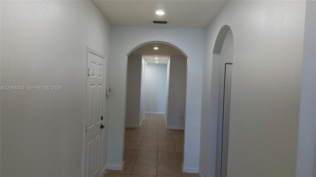 Photo - 737 SE 37th Pl