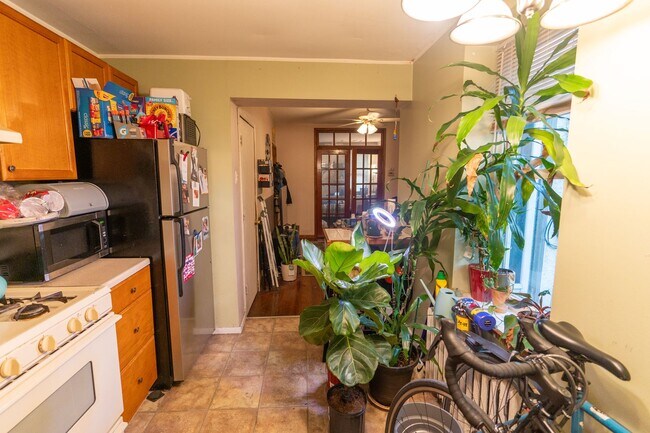 Photo - Pennsport 1st fl one bedroom