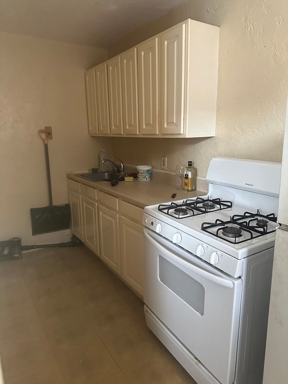 Photo - 291 Newport Ave Unit 2