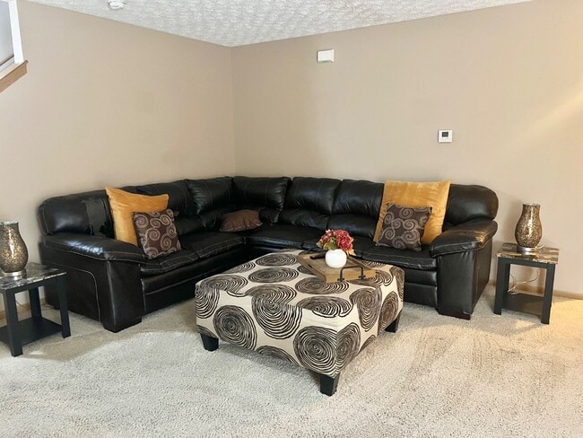 Photo - 2191 Painted Cliff Dr