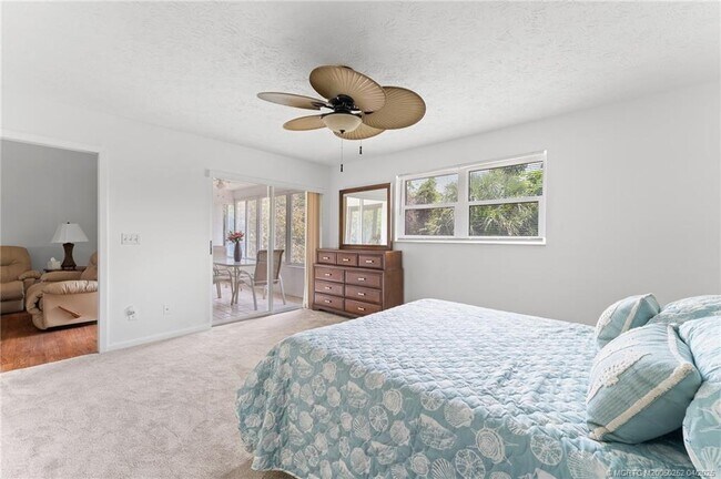 Building Photo - 2950 SE Ocean Blvd Unit 120-6