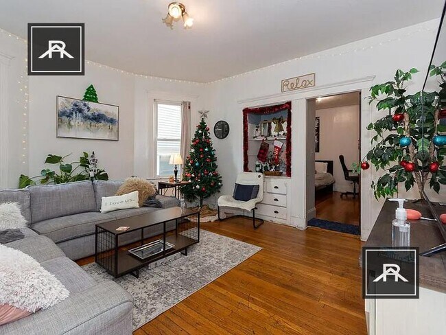 Photo - 4 bedroom in Allston MA 02150 Unit 1