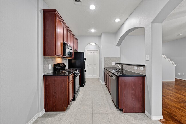 Photo - 8910 Minola Oaks Dr