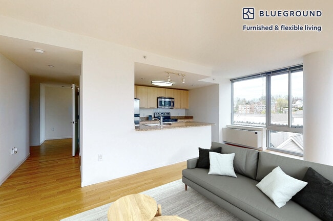 Photo - 27 Barker Ave Unidad FL1-ID3496A