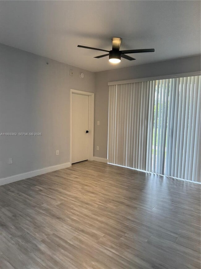 Photo - 6440 NW 114th Ave Unidad 406