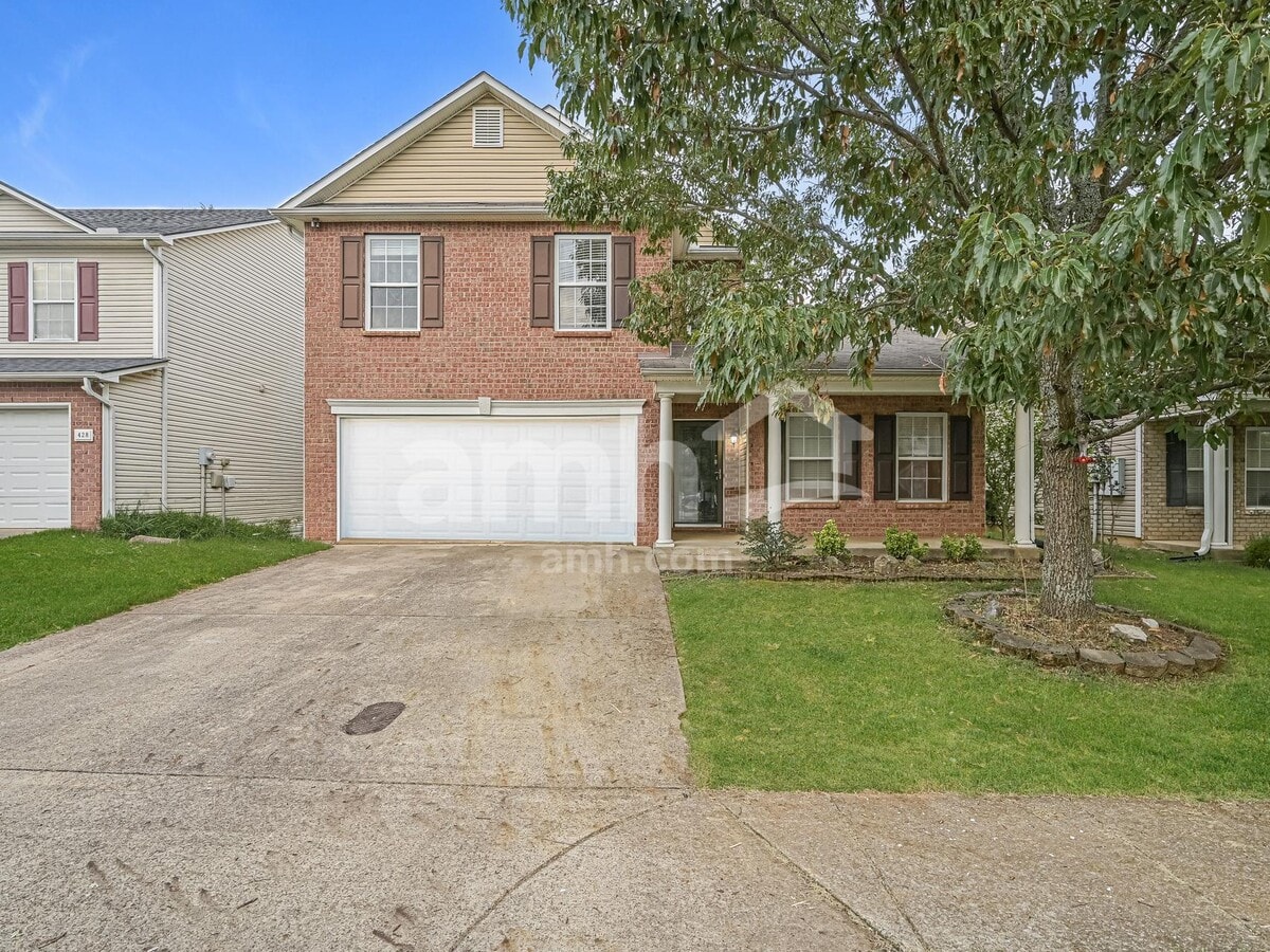 Photo - 424 Elderberry Way