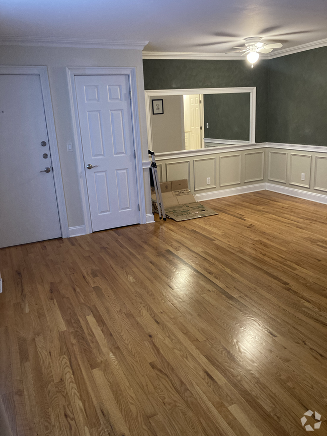 Building Photo - 265 Glendale Ave Unit E2 Rental