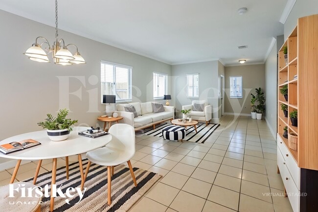 Photo - 2530 NE 41st Terrace