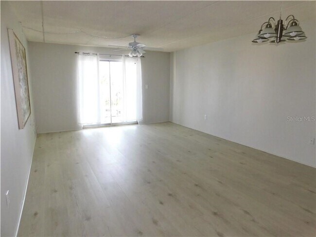 Photo - Dolphin Pointe Condo