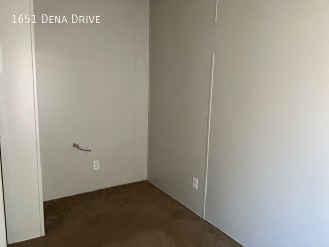 Photo - 1651 Dena Dr