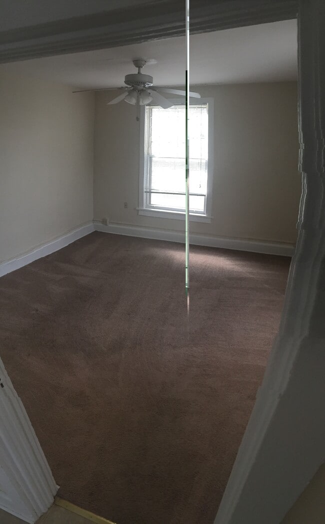 Photo - 2413 DuPont Ave S Unit 3