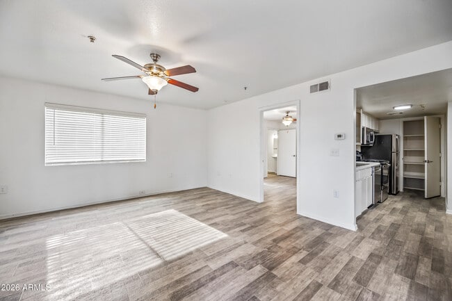 Photo - 3065 N 67th Ave Unit 122