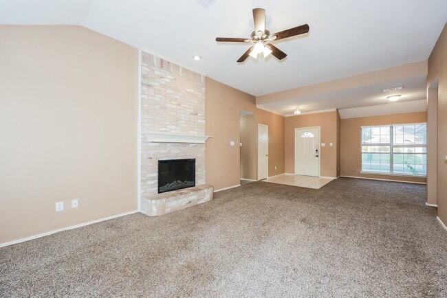 Photo - 829 Windswept Dr