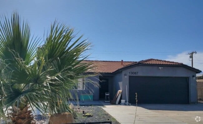 Building Photo - 13087 West Dr Rental