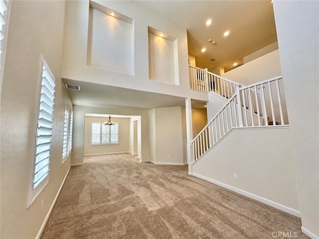 22 Helen Ave
