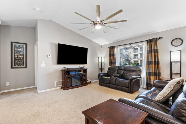 Photo - 4808 Patricia St