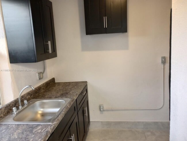 Photo - 1241 Dr Martin Luther King Jr Blvd Unit 4