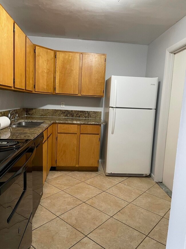 Photo - 608 NW 13th St Unit 27