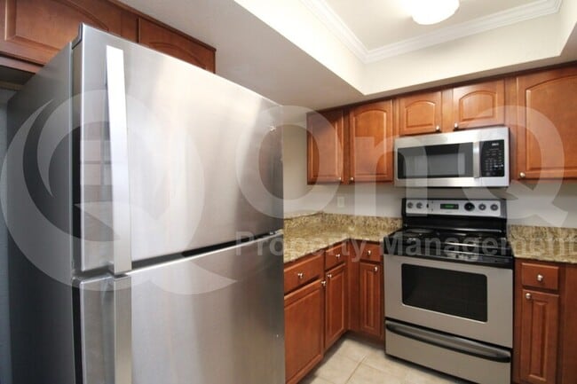 Photo - 3420 W Danbury Dr Unit C230